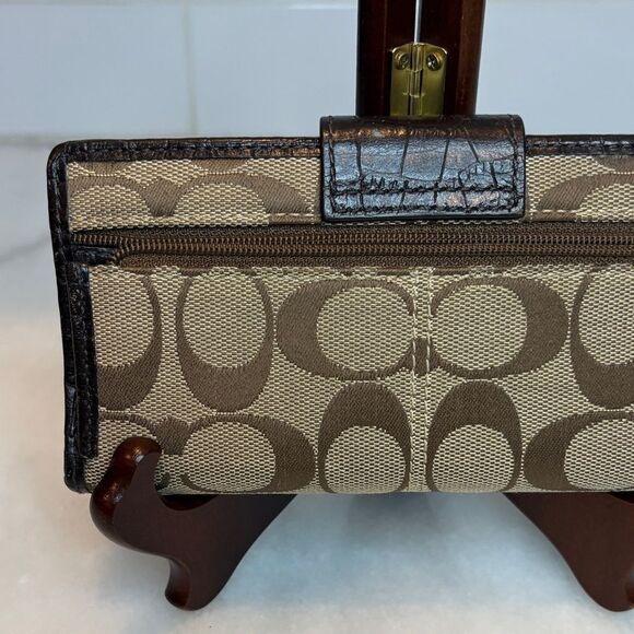 Coach Wallet Y2K Jacquard Signature Logo Canvas Snap Closure Compact Wallet - Picture 6 of 16